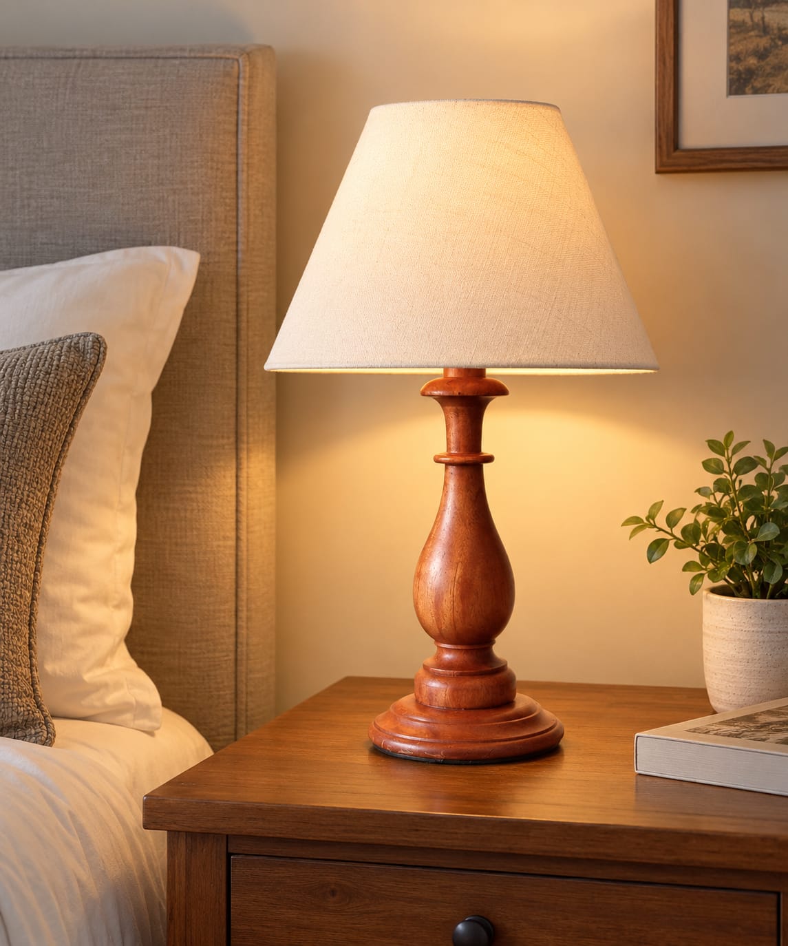Mahogany Bottle Table Lamp S